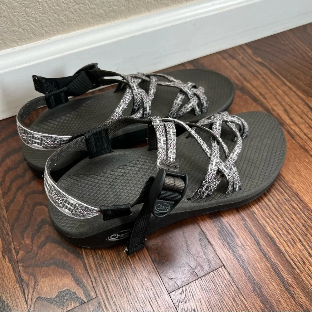 Chaco Sandals ZX/2 Hiking Outdoor Active Women’s Size 9 Gray/black J105566 $99,
